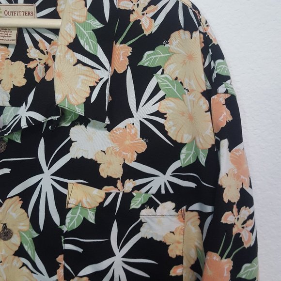 Island Outfitters Men's Button Down Tropical Shirt - Picture 3 of 6